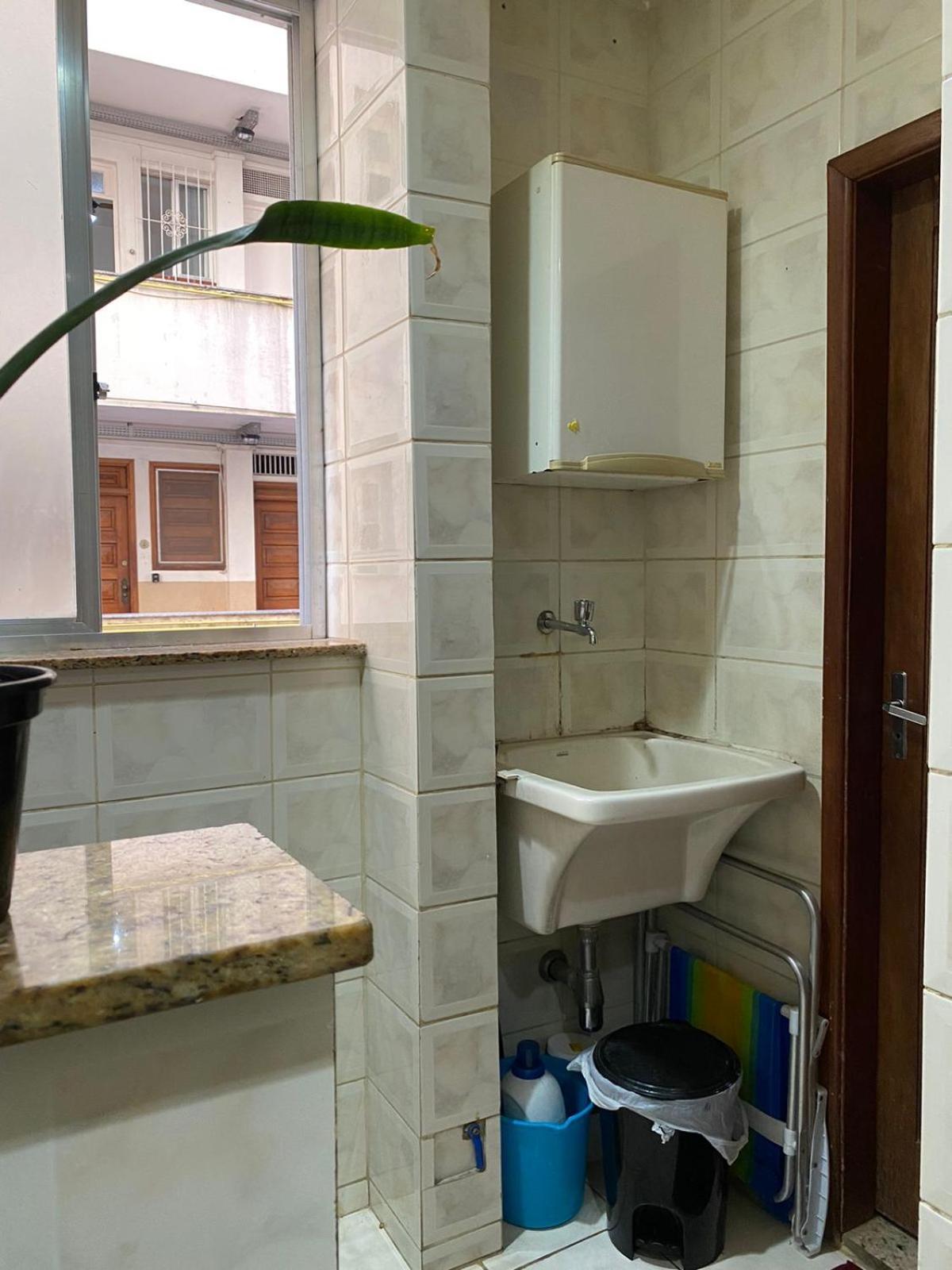 Quarto Privativo A Uma Quadra Da Praia De Copacabana Рио-де-Жанейро Экстерьер фото