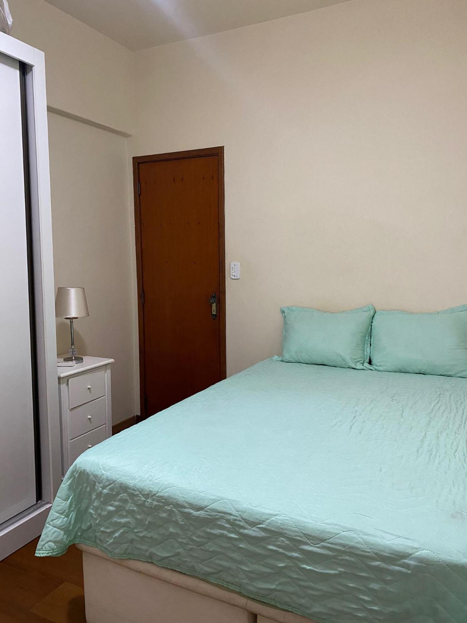Quarto Privativo A Uma Quadra Da Praia De Copacabana Рио-де-Жанейро Экстерьер фото
